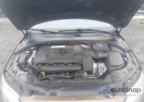 2014 Volvo Xc70 T6 Premier Plus из США, поврежденный, VIN YV4902BZ6E1184891